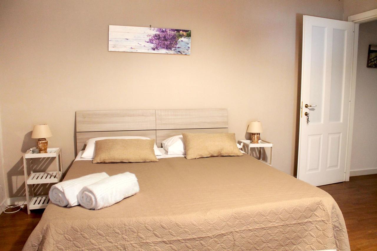Vesuviane 'E Belle 'Mbriane B&B Napoli Eksteriør billede
